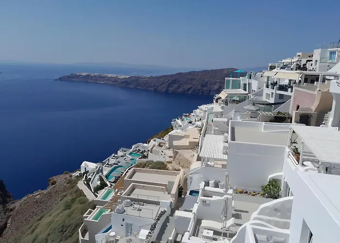 Amazing On The Cliff With Shared Pool & Buffet Breakfast 4* Imerovigli (Santorini)