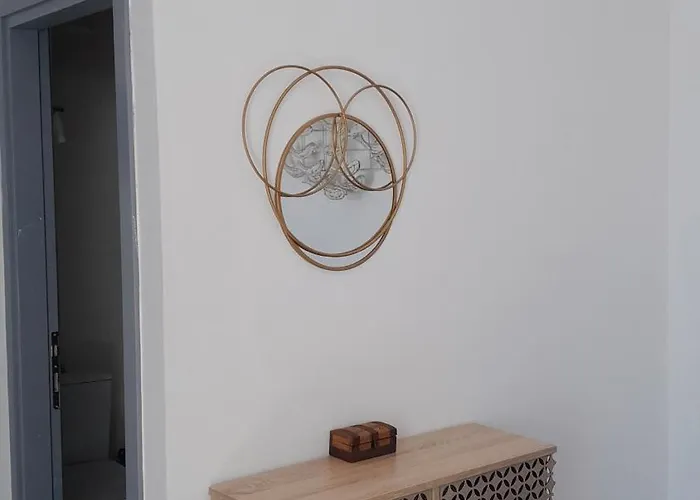 Amazing On The Cliff With Shared Pool & Buffet Breakfast