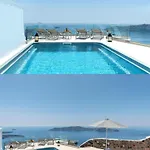 Amazing On The Cliff With Shared Pool & Buffet Breakfast 4*