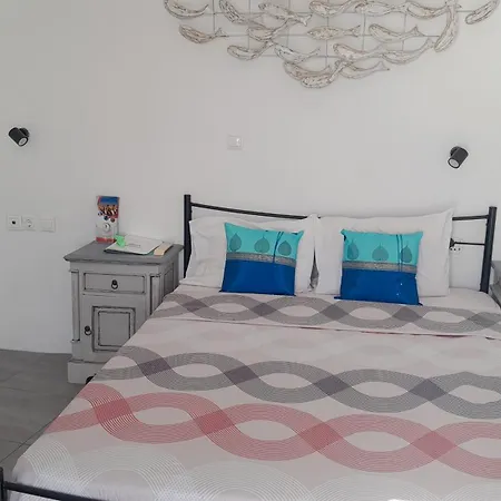Hotel Amazing On The Cliff Imerovigli (Santorini)