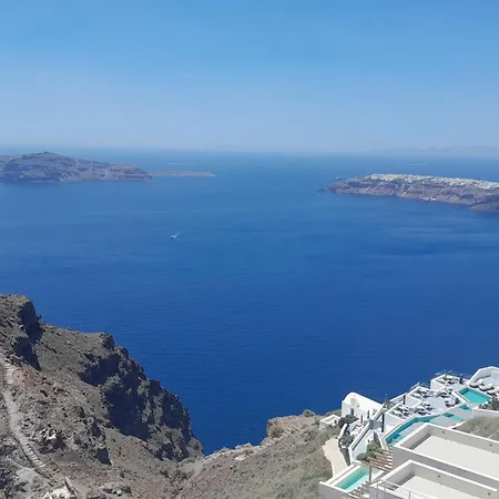 Amazing On The Cliff With Shared Pool & Buffet Breakfast 4* Imerovigli (Santorini)