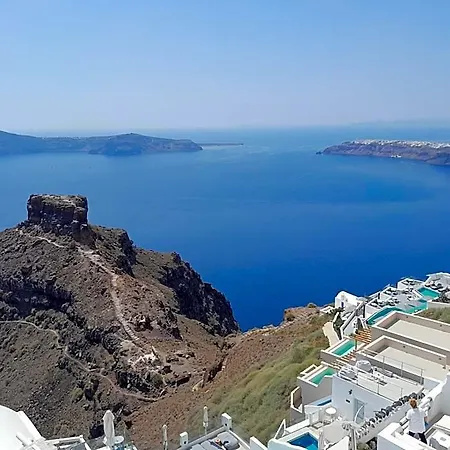 Amazing On The Cliff With Shared Pool & Buffet Breakfast 4* Imerovigli (Santorini)