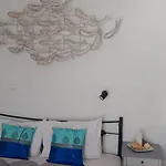 Amazing On The Cliff With Shared Pool & Buffet Breakfast