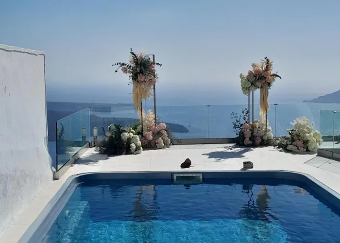 Amazing On The Cliff With Shared Pool & Buffet Breakfast 4* Imerovigli (Santorini)